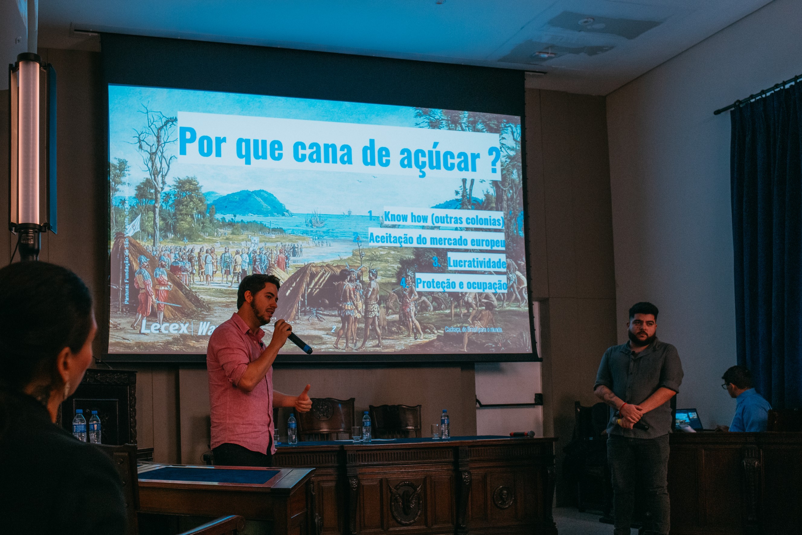 Palestra e painel na Associação Comercial de Santos