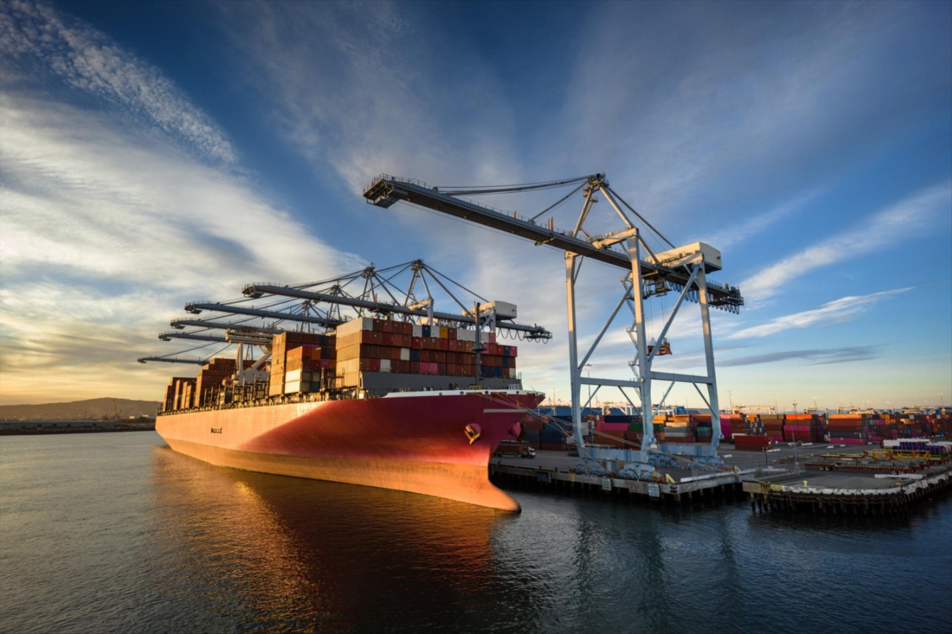 Lecex - Tarifa de 50% dos EUA ameaça bilhões em exportações brasileiras Lecex - Tarifa de 50% dos EUA ameaça bilhões em exportações brasileiras